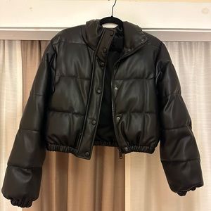 Zara Black Cropped Puffer Jacket